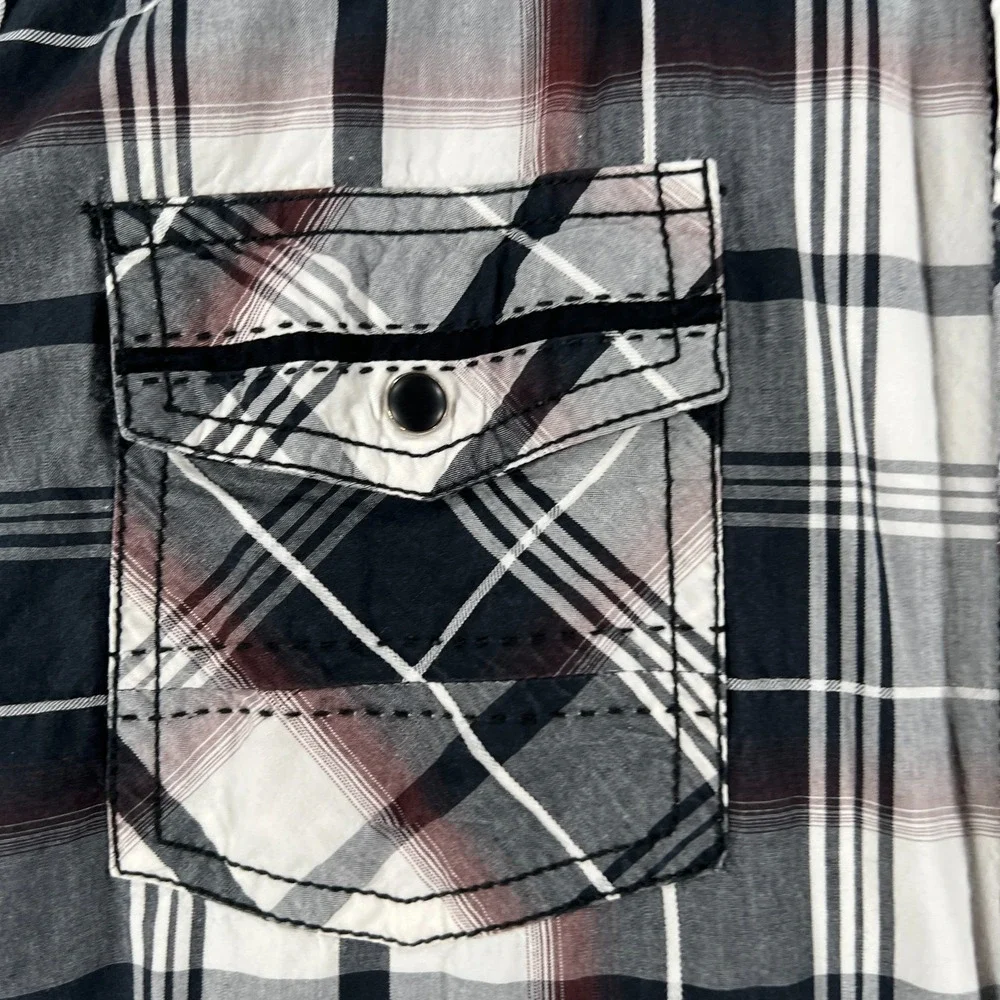 BKE Shirt Mens XL Extra Large Black White Plaid Long Sleeve Pearl Snap Western